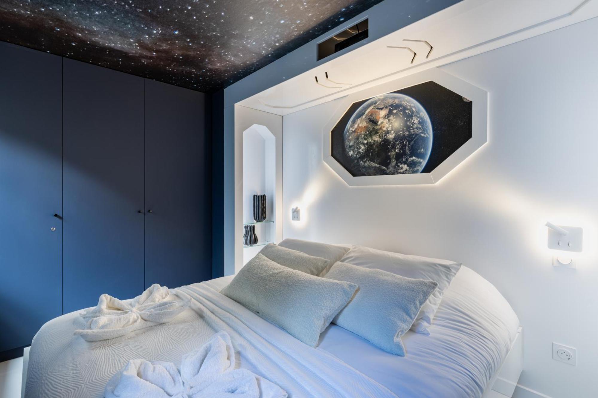 Galaxy La Tete Dans Les Etoiles Apartment Riom Exterior photo
